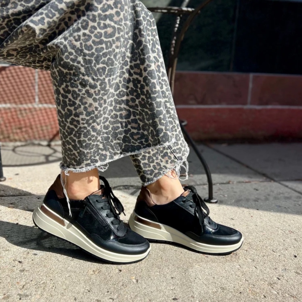 Ara Gardenia Sneaker in Black/Nut - Picture 4 of 4